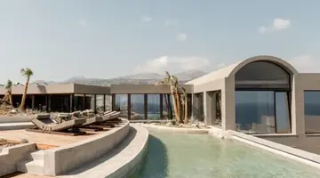 ACRO SUITES ADULTS ONLY 16+