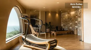 Acro Suites