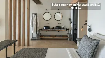 Acro Suites