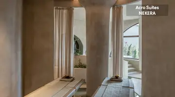 Acro Suites