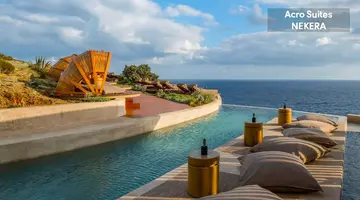 Acro Suites