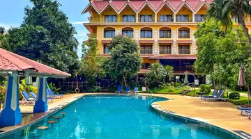 Acron Candolim Regina