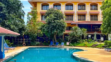 Acron Candolim Regina