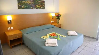 Acropolis Apts
