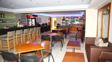 Acropolis Apts