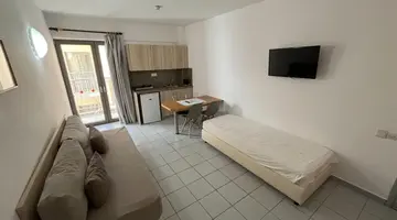 Acropolis Apts