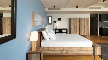 Acropolis Suites Troulanda