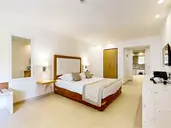 Acrotel Athena Residence
