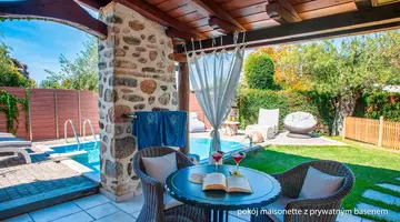 Acrotel Athena Residence