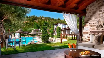 Acrotel Athena Residence