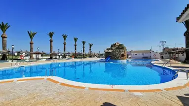 Acualandia Aparthotel and Spa