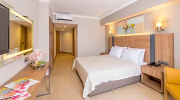 ADA JULIAN HOTEL ADULT ONLY