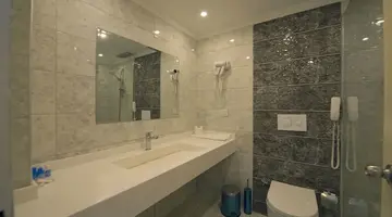 Ada Newday Resort Hotel