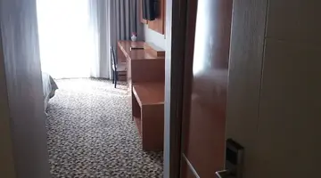 Ada Newday Resort Hotel