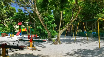 ADAARAN Select MEEDHUPPARU