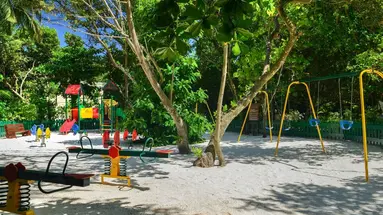 ADAARAN Select MEEDHUPPARU