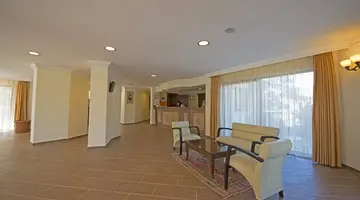 ADABURNU GOLMAR BEACH HOTEL