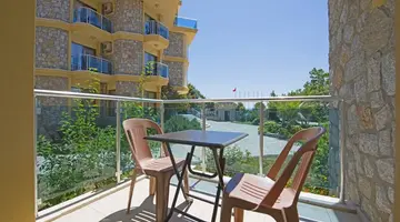 ADABURNU GOLMAR BEACH HOTEL