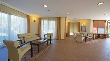 ADABURNU GOLMAR BEACH HOTEL