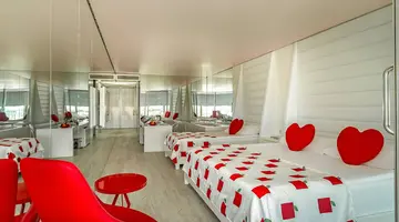 Adam & Eve Hotel