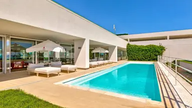 Adam & Eve Hotel