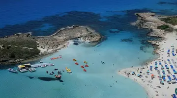Adams Beach Hotel D