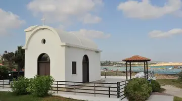 Adams Beach Hotel D