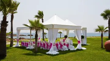 Adams Beach Hotel D