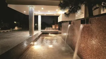 Adams Beach Hotel D