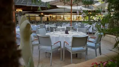 Adams Beach Hotel D
