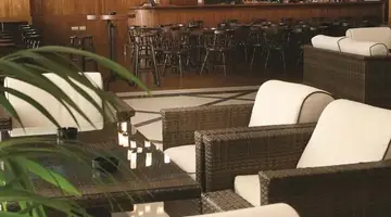 Adams Beach Hotel D