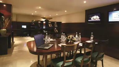 Adams Beach Hotel D