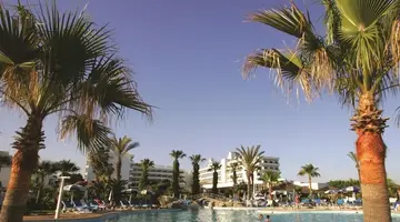 Adams Beach Hotel D