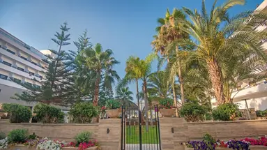 Adams Beach Hotel D