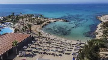 Adams Beach Hotel & Spa