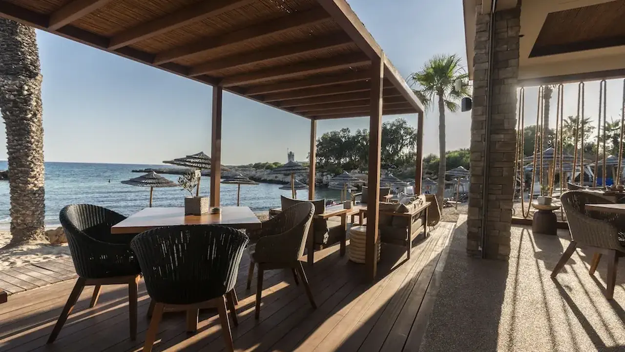 Adams Beach Hotel & Spa