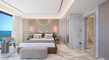 Adams Beach Hotel & Spa