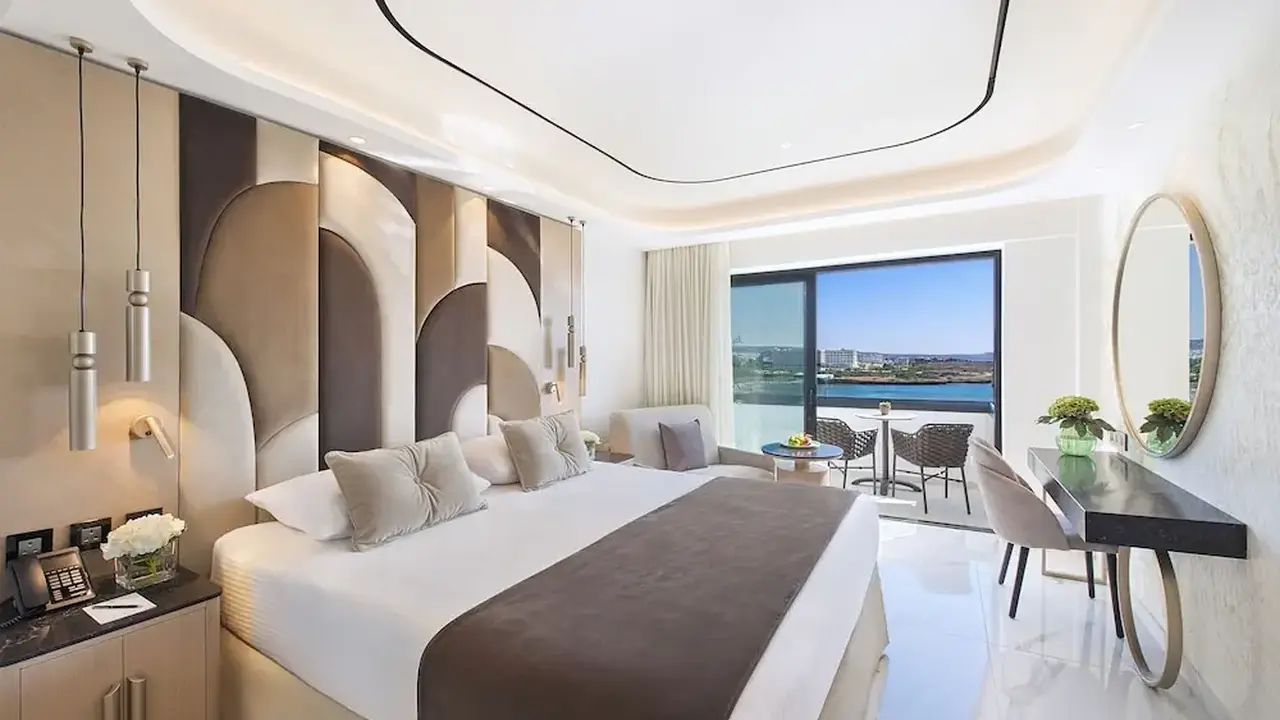 Adams Beach Hotel & Spa