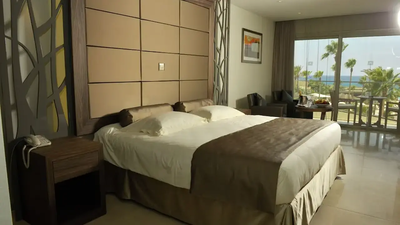 Adams Beach Hotel & Spa