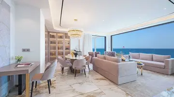Adams Beach Hotel & Spa