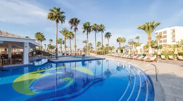 Adams Beach Hotel & Spa