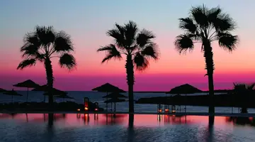 Adams Beach Hotel & Spa