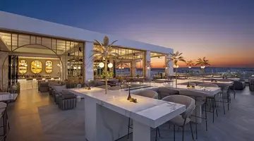 Adams Beach Hotel & Spa