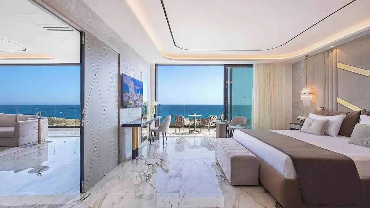 Adams Beach Hotel & Spa