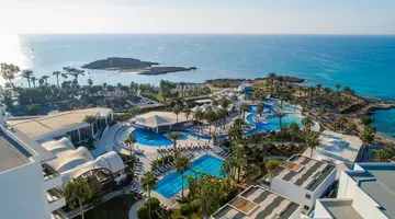 Adams Beach Hotel & Spa
