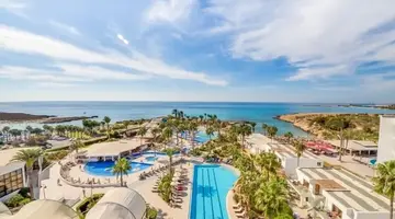 Adams Beach Hotel & Spa
