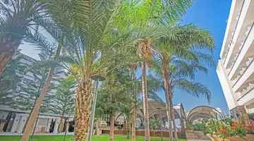 Adams Beach Hotel & Spa