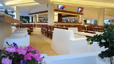 Adams Beach Hotel