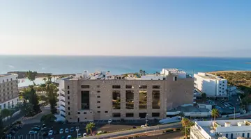 Adams Beach Hotel