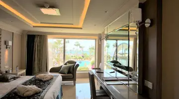 Adams Beach Hotel
